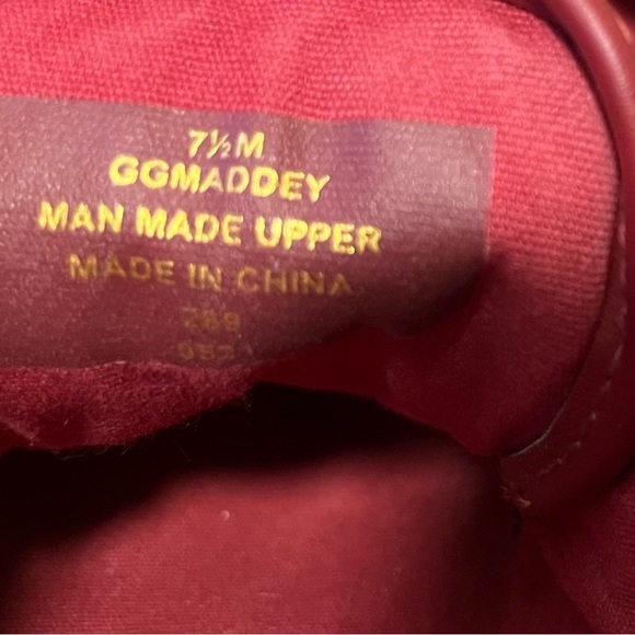 GBG Los Angeles Red Sneakers Low-Top Lace-Up - Picture 7 of 7